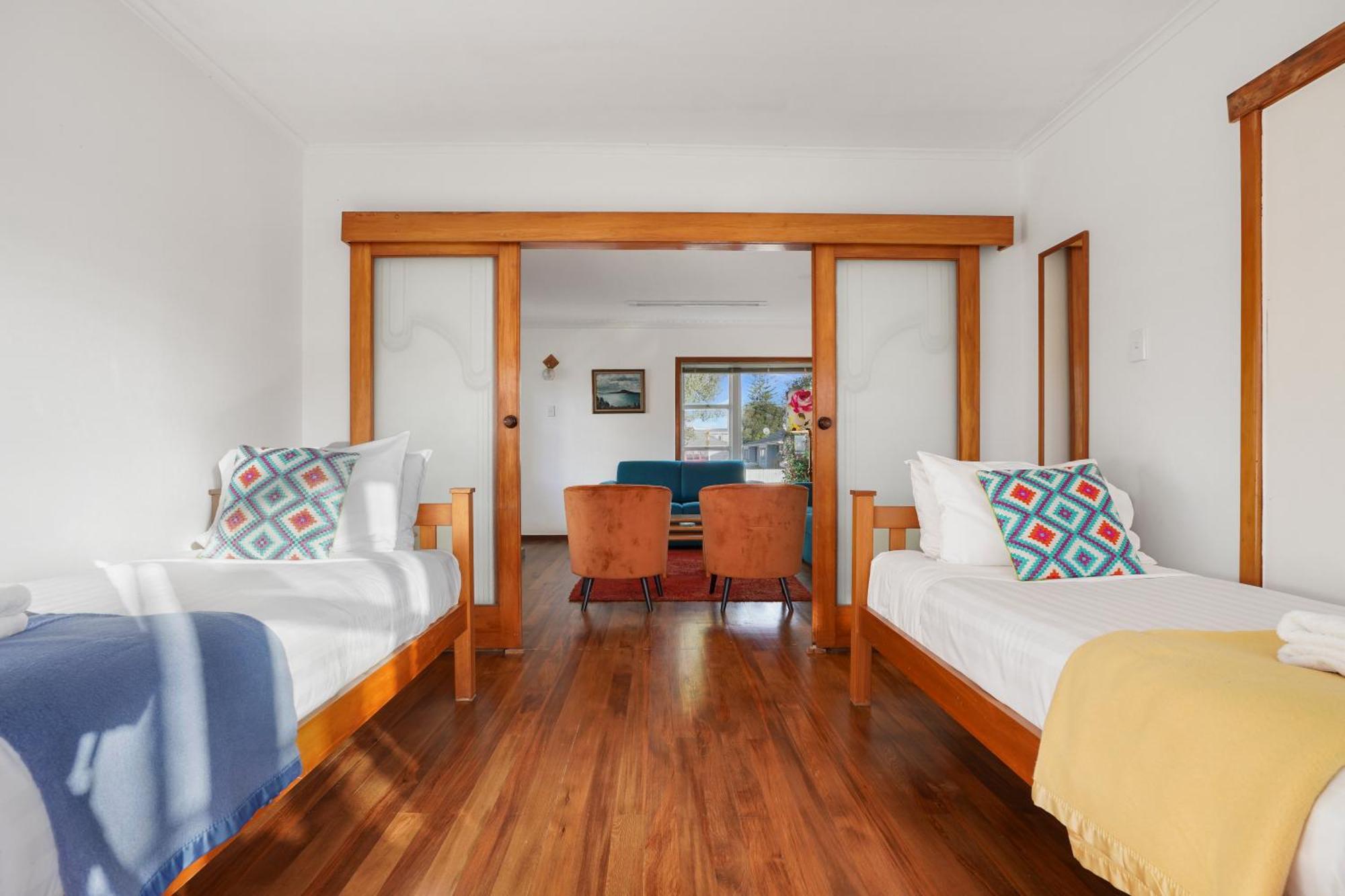 Orewa Kiwi Cabins Phòng bức ảnh